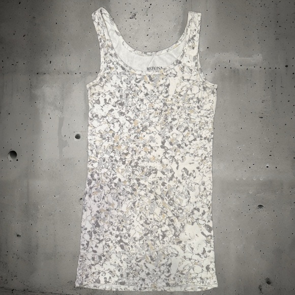 Merona Tops - Merona Abstract Print Tank Top in White and Gray